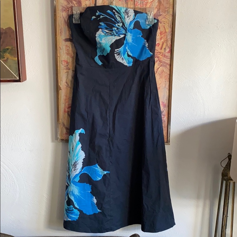 EXPRESS STRETCH BLACK FLORAL STRAPLESS ALINE DRESS 2